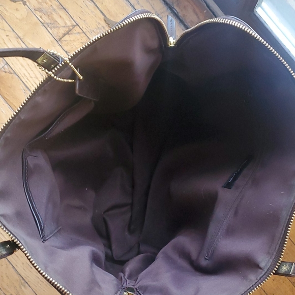 Wilson's Leather Deer Hide Genuine Leather Purse - Picture 7 of 9